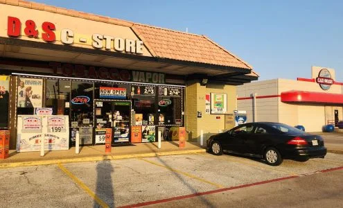 D & S C-STORE business photo